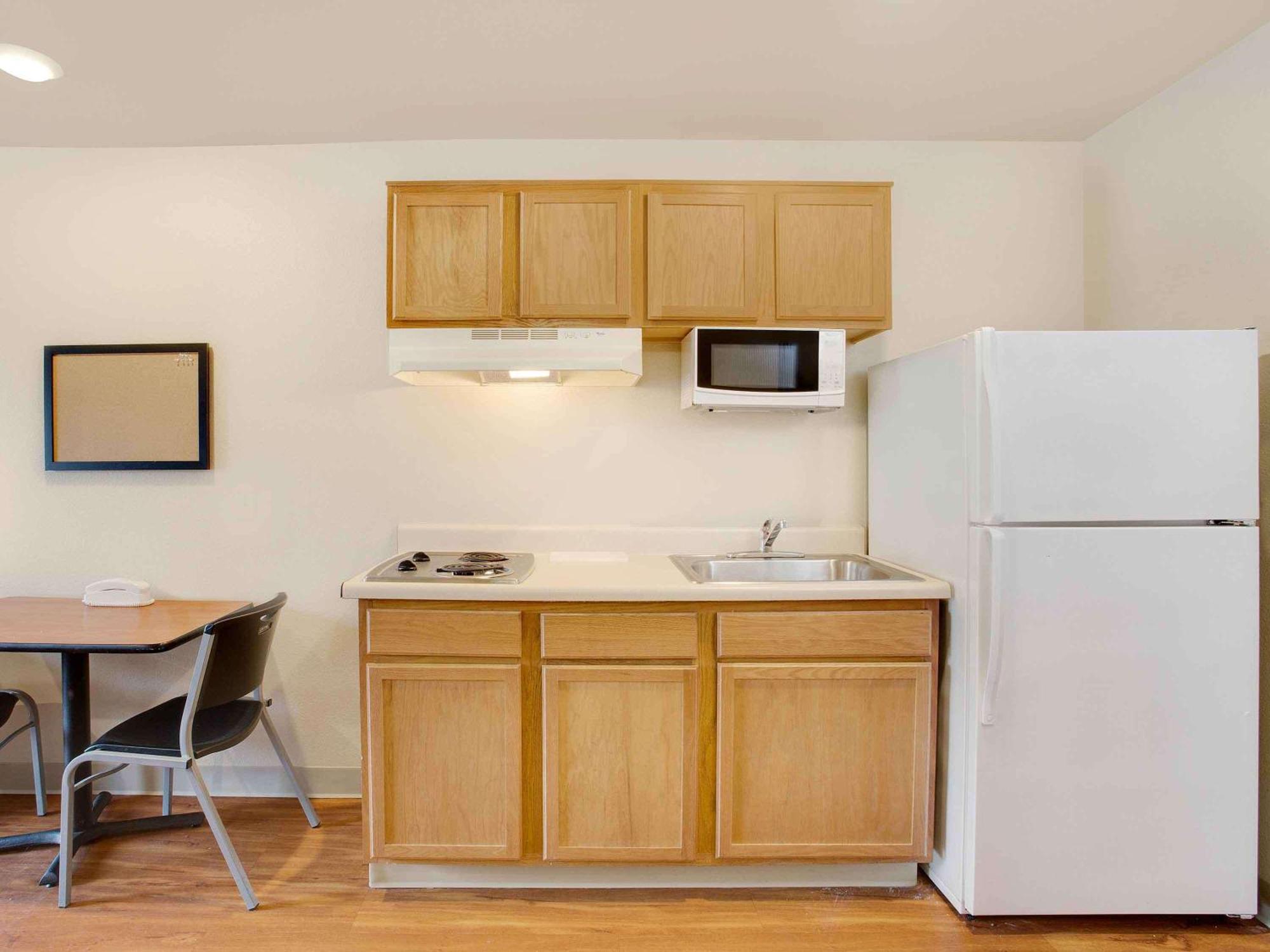 Extended Stay America Select Suites - Mobile - I-65 Экстерьер фото