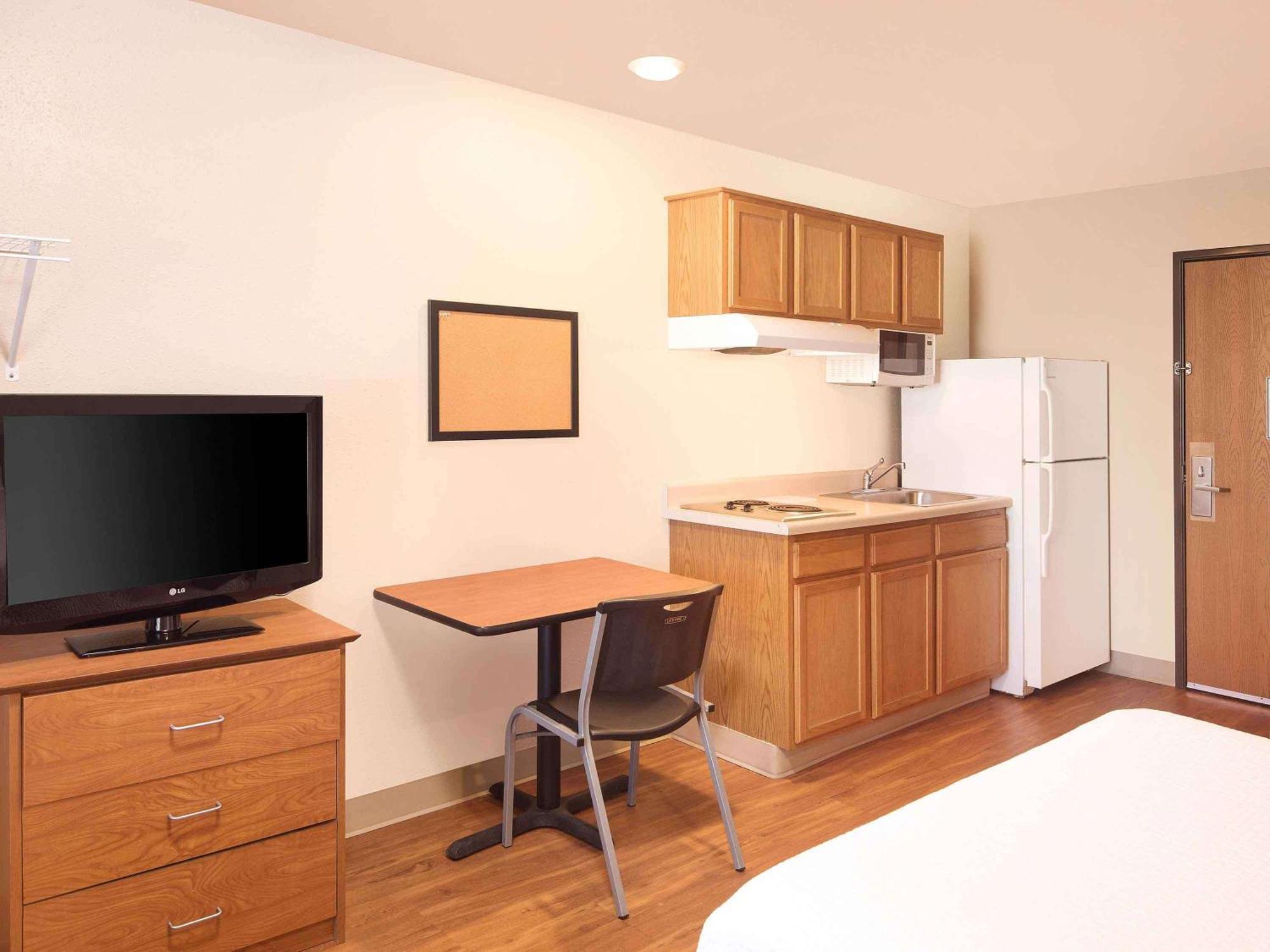 Extended Stay America Select Suites - Mobile - I-65 Экстерьер фото