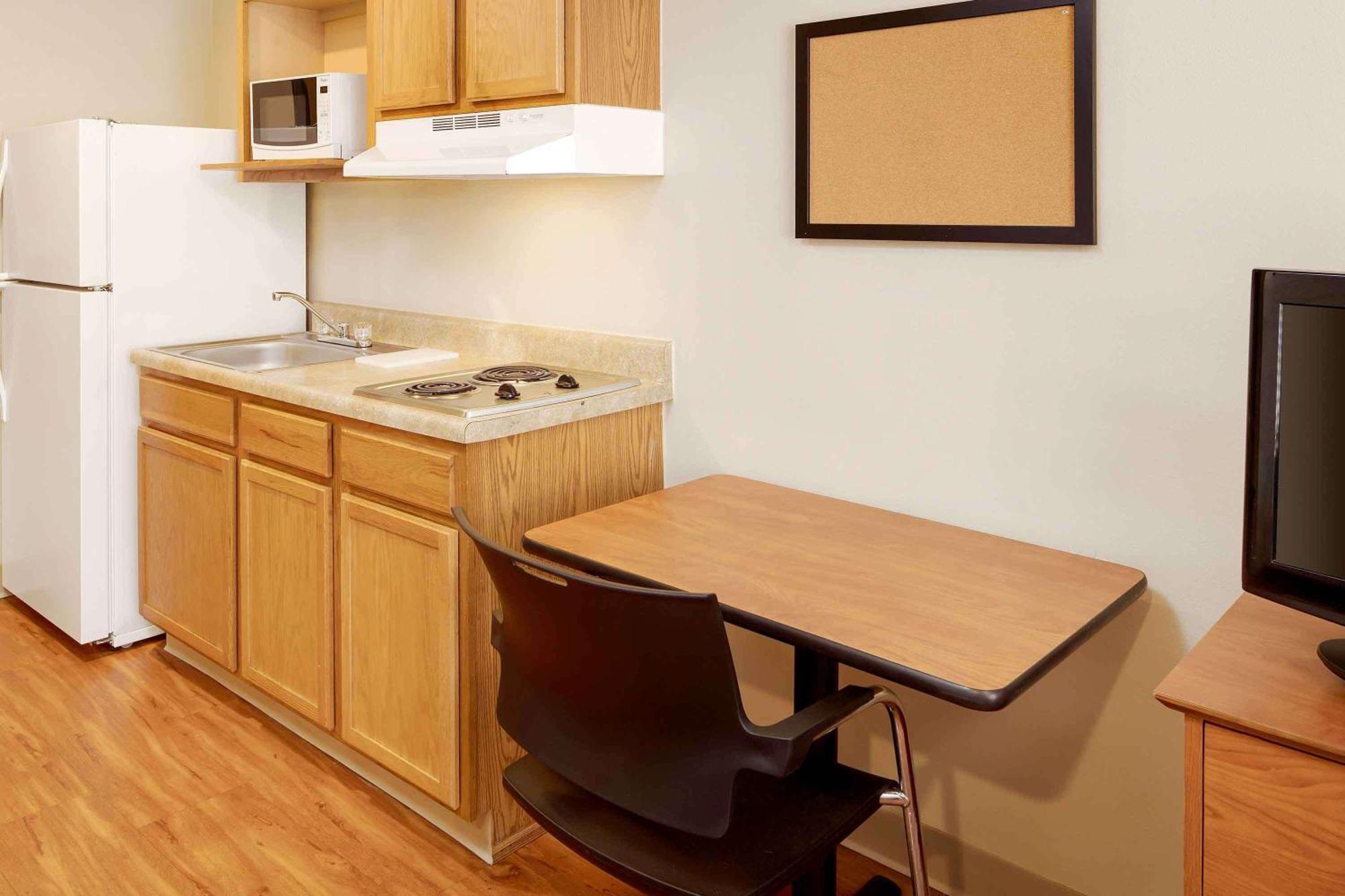 Extended Stay America Select Suites - Mobile - I-65 Экстерьер фото