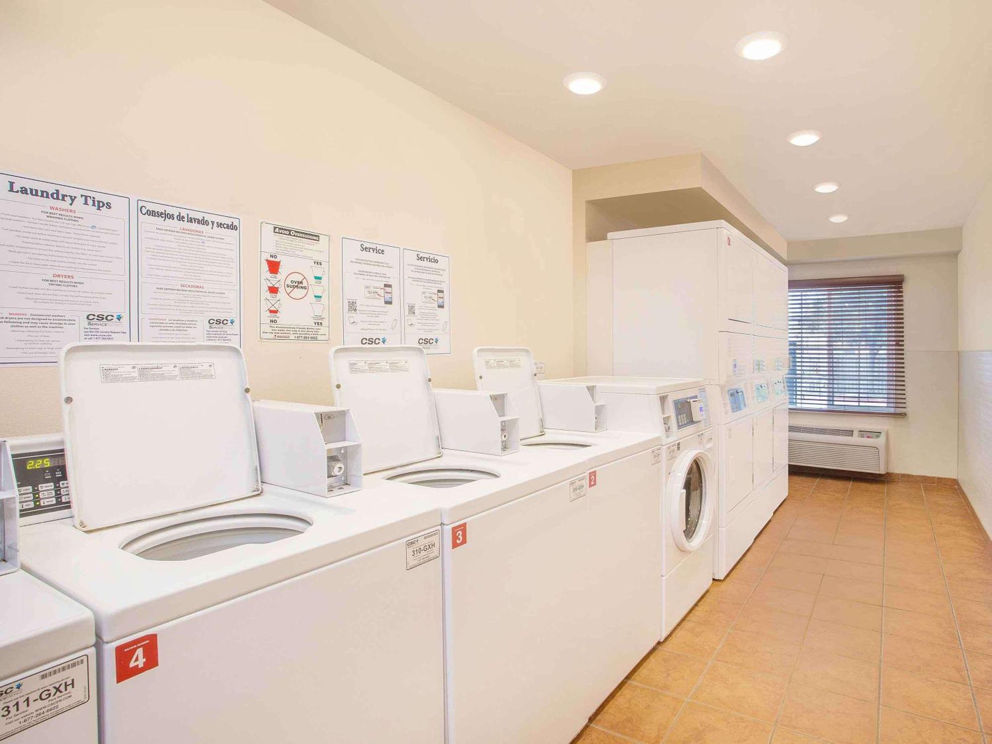 Extended Stay America Select Suites - Mobile - I-65 Экстерьер фото
