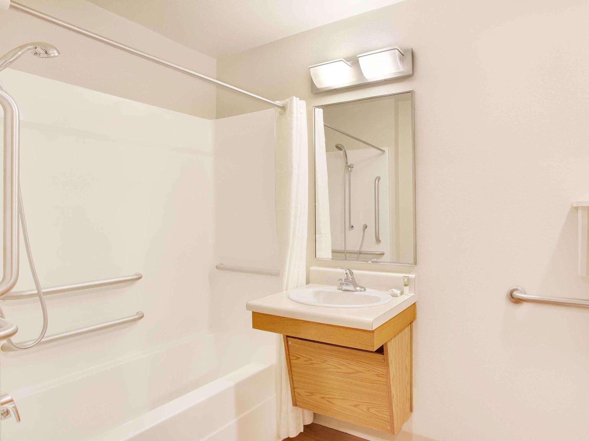 Extended Stay America Select Suites - Mobile - I-65 Экстерьер фото
