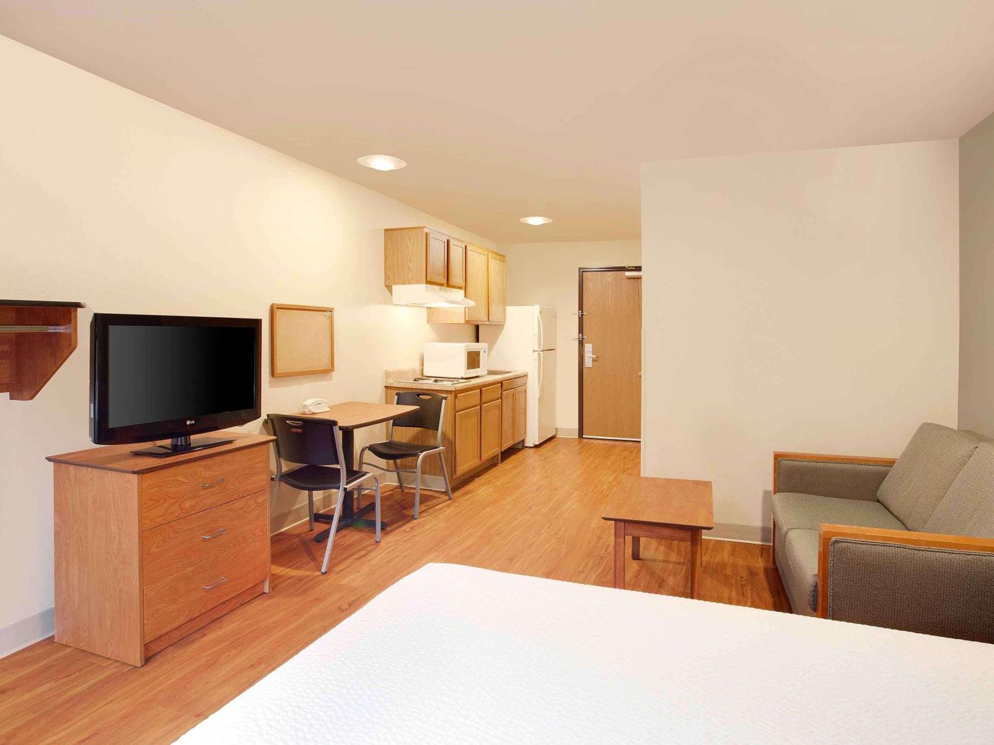 Extended Stay America Select Suites - Mobile - I-65 Экстерьер фото